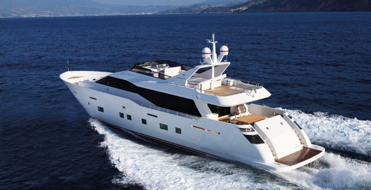 Tecnomar 2011 Yacht