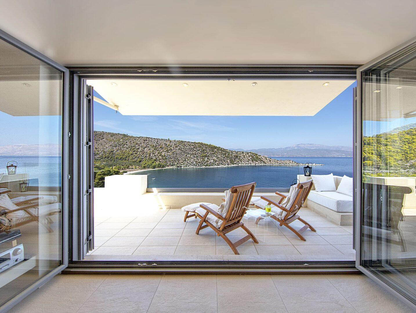 luxury beachfront villa Peloponnese