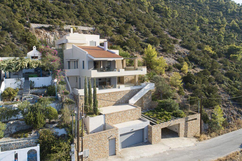 Crystal_View_Villa_luxury beachfront villa Peloponnese