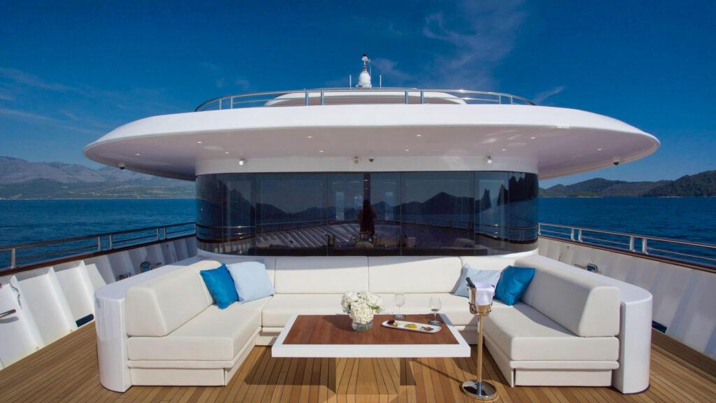 Life yacht charter Croatia