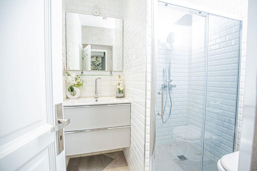 Luxury interior bedroom at Villa Cap Élan, Cap d'Antibes