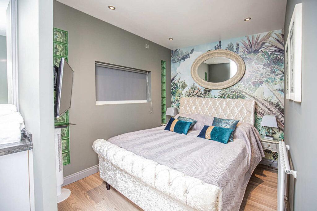 Luxury interior bedroom at Villa Cap Élan, Cap d'Antibes