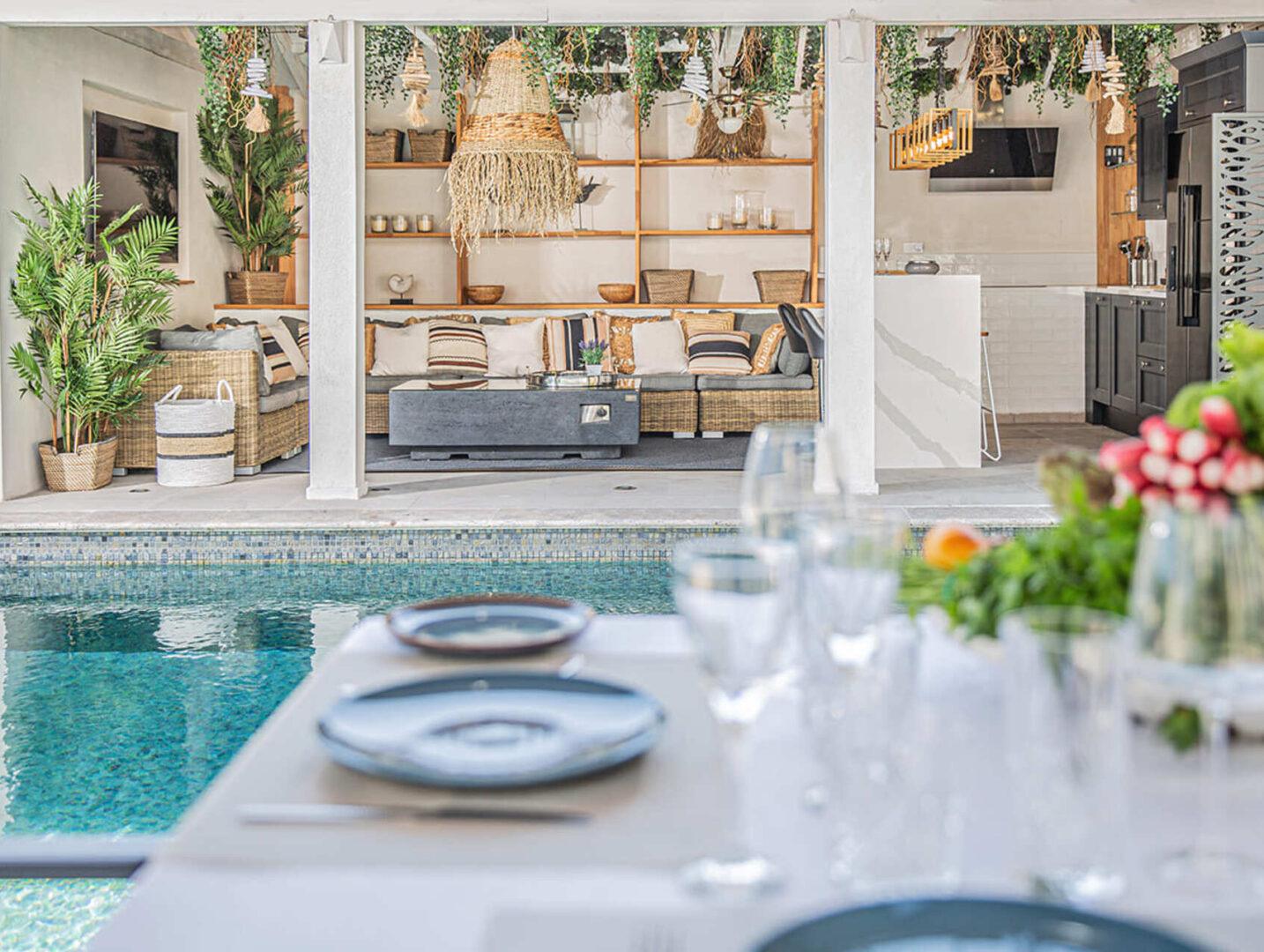 Outdoor lounge area and heated pool at Villa Cap Élan, Cap d'Antibes, Côte d'Azur