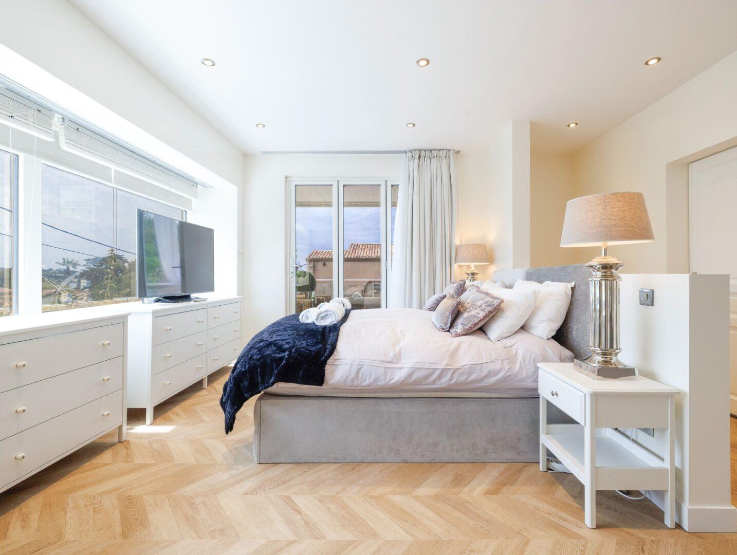 Luxury interior bedroom at Villa Cap Élan, Cap d'Antibes