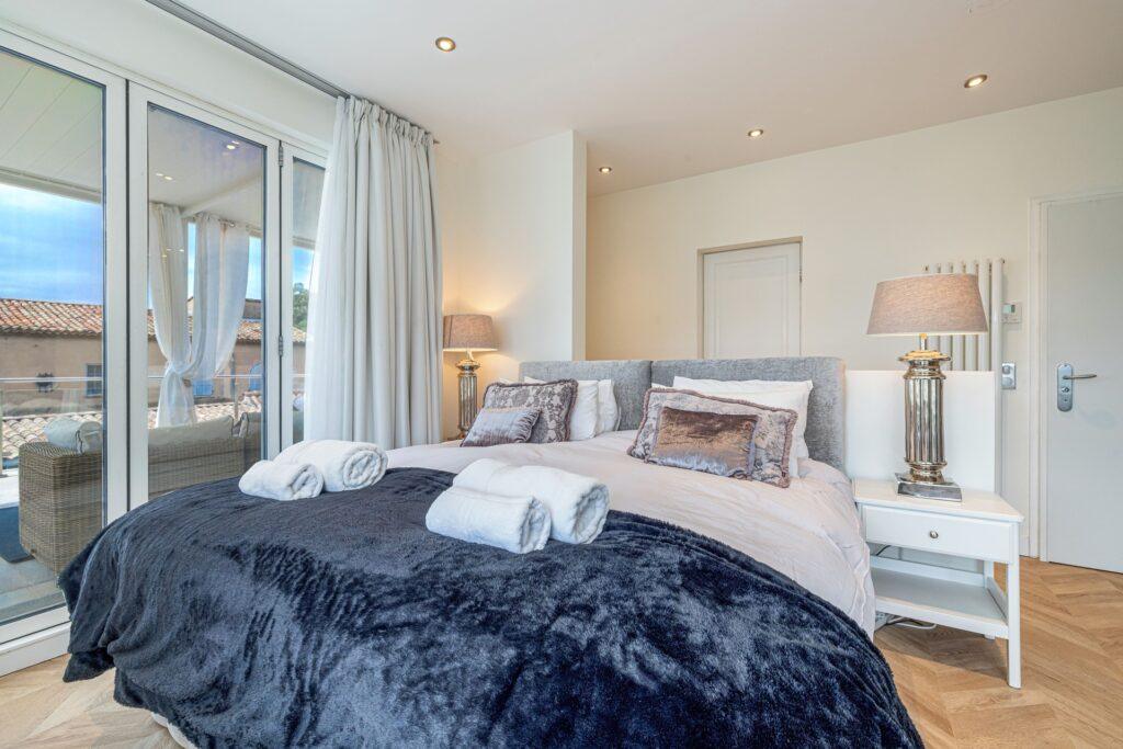 Luxury interior bedroom at Villa Cap Élan, Cap d'Antibes