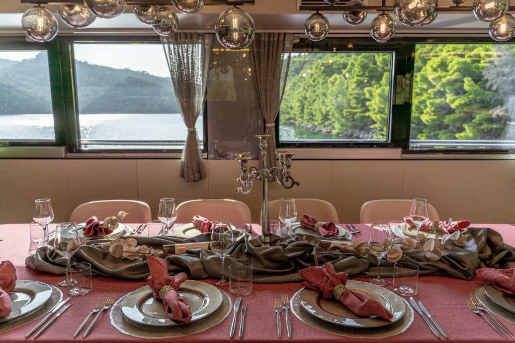 Free Spirit piano salon formal dining 24 guests Croatia superyacht